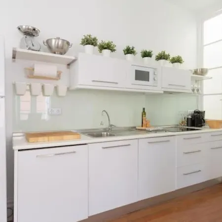 Chic Casa Cathedral At Calle Fresca 2-bedroom In City Center * Màlaga