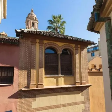 Chic Casa Cathedral At Calle Fresca 2-bedroom In City Center Apartmán Màlaga